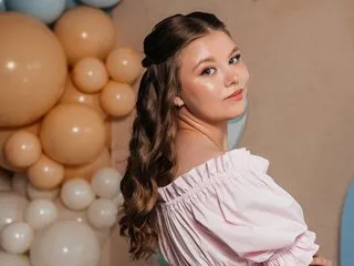 Enchaantress chat room preview