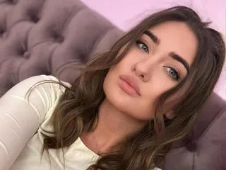 Evalanyss chat room preview