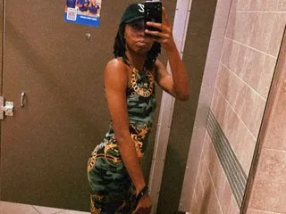 Todays_Dream – webcam model profile photo Image 2