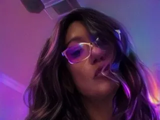 Kaarrmmaa – webcam model profile photo