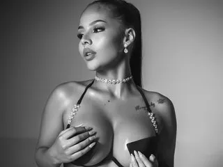 flora_ri – webcam model profile photo Image 7