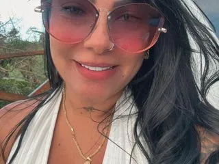 loving_ladies – webcam model profile photo Image 3