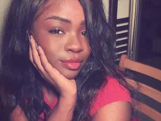 LovelyMonicax – webcam model profile photo