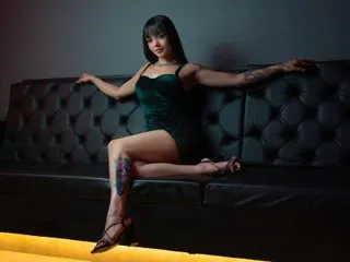 MiiaFoster – webcam model profile photo