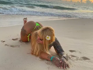 chayashortle – webcam model profile photo Image 2