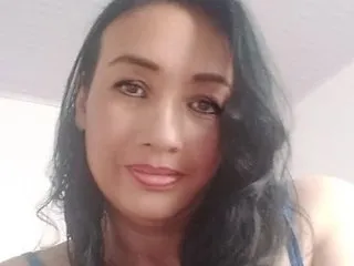 Todays_Dream – webcam model profile photo Image 3