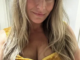 aa135777 – webcam model profile photo Image 3