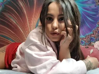 OPHELLYIA's Thumb Image