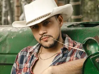 Kento26767 – webcam model profile photo Image 3