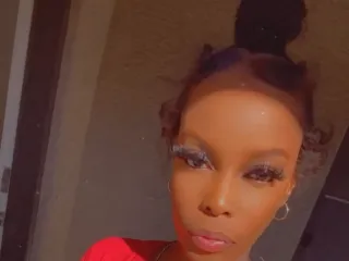 PerkyBabe – webcam model profile photo