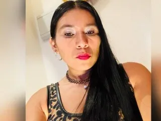 petitebisex18's Thumb Image