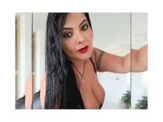 LylaKarl – webcam model profile photo Image 2