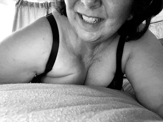 ScarlettxxCherry – webcam model profile photo