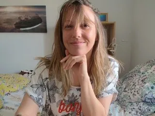 TwinksNextDoor – webcam model profile photo Image 4