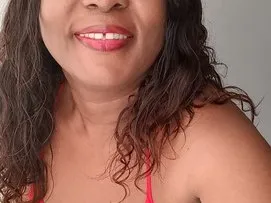 trainwithme – webcam model profile photo Image 5