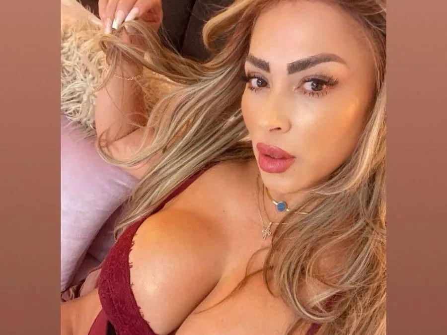 stargroup – webcam model profile photo Image 2