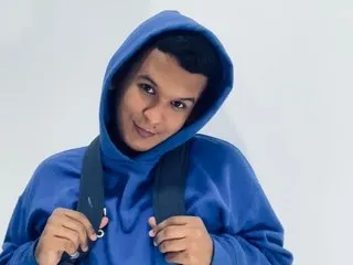 WillyCruz – webcam model profile photo