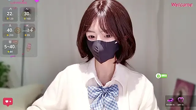 Emilycurtiis – webcam model profile photo Image 15