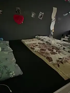 1Richrichard1 Image 7