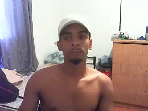 29YOURZ_28_ Image 3