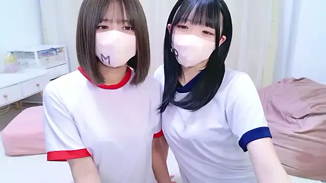 sweetuniporn – webcam model profile photo Image 5