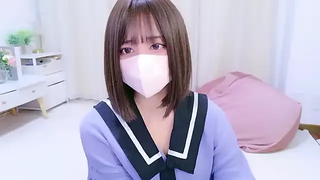 sweetuniporn – webcam model profile photo Image 9