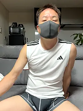 DomManlyGuy – webcam model profile photo Image 13