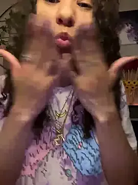 sophiepop41 – webcam model profile photo Image 6