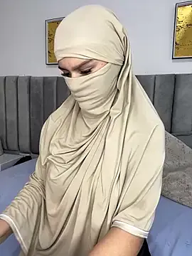 Cute-Simmi69 – webcam model profile photo Image 2