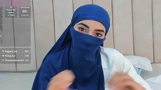 _Zahiira_ – webcam model profile photo