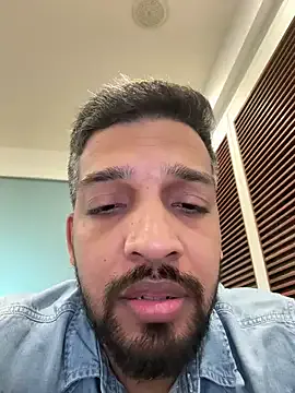 kaliana_ggh – webcam model profile photo Image 3