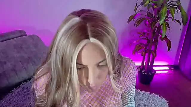 PabloArena – webcam model profile photo Image 14