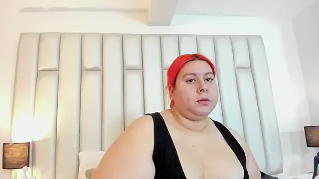 Cute-Simmi69 – webcam model profile photo Image 18