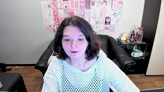 luellatrinca – webcam model profile photo Image 2