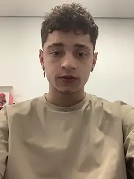 loving_ladies – webcam model profile photo Image 8