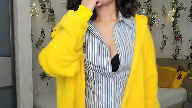 tashinadoncaster – webcam model profile photo Image 12