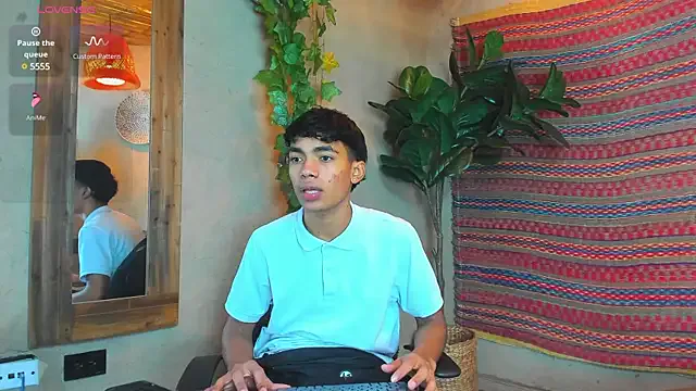 AlanCutee Image 6