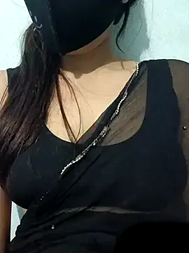 lioncluess – webcam model profile photo Image 2