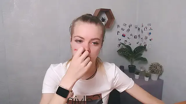 PumaShyXD – webcam model profile photo Image 12