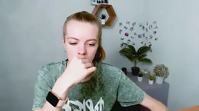 PumaShyXD – webcam model profile photo Image 17