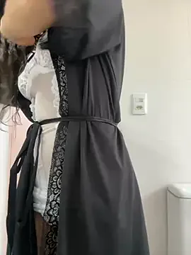 RoxyScarlett chat room preview Image 10