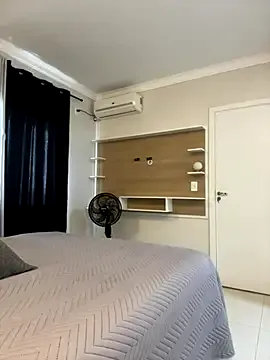 RoxyScarlett chat room preview Image 19