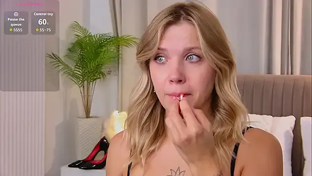 PabloArena – webcam model profile photo Image 4