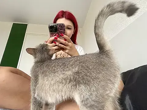 Alissa_kiss Image 3