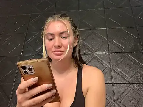 Alyssa_rhoades Image 7