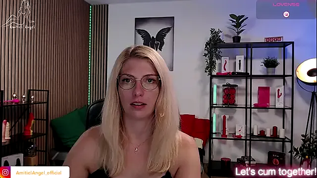 Anita-vega – webcam model profile photo Image 3