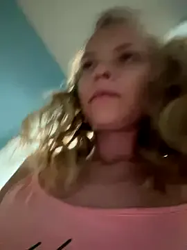 Ms-KARINA chat room preview Image 8