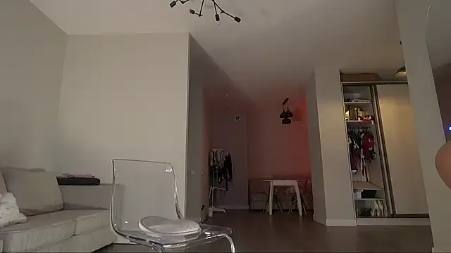 alexandjohntv – webcam model profile photo Image 8