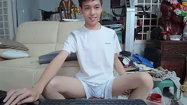 andrewooi Image 4