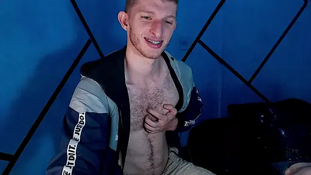 andrewxbi Image 4